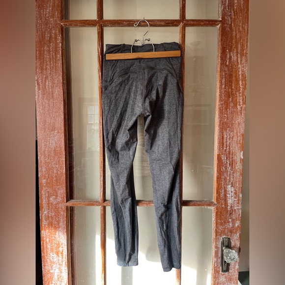 Grey Lululemon Leggings - Picture 5 of 5